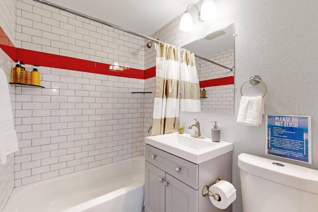 Сasa de vacaciones Remodeled 66th 3 King Beds In